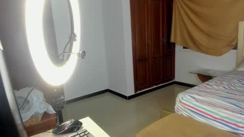 Chleo online show from 12-24-24, 02:54