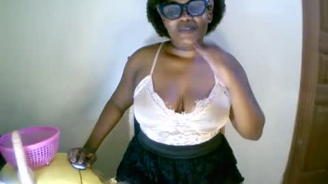 beautifulpeach2 online show from 01-21-25, 02:15