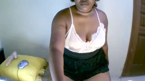 beautifulpeach2 online show from 01-23-25, 08:04