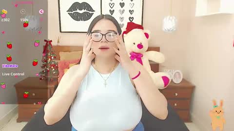 beautty_pink online show from 12-31-24, 04:46