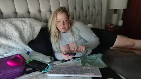 beauty4agent online show from 12-30-24, 08:47