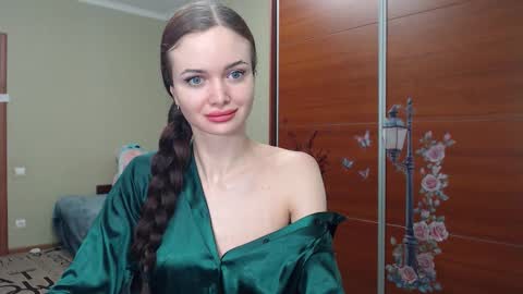 Maria online show from 03-06-26, 01:35