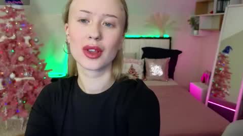 beauty Sasha online show from 12-17-25, 02:12