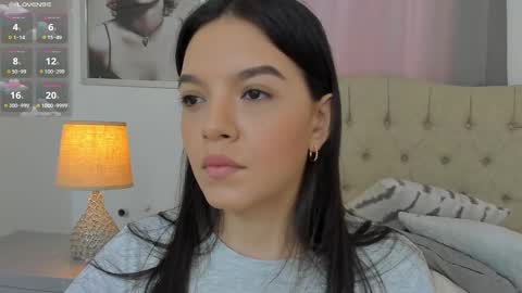 Snapshot of beautyari_ chatting on 03-03-25, 12:16 Ariana Reyes online show from 03-03-25, 12:16