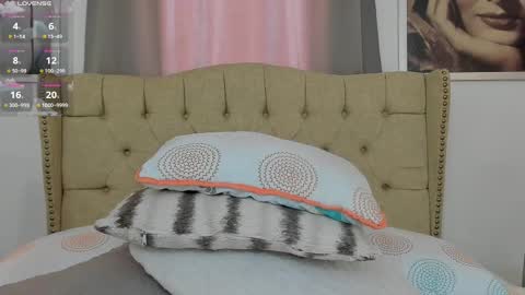 Snapshot of beautyari_ chatting on 03-08-25, 03:24 Ariana Reyes online show from 03-08-25, 03:24