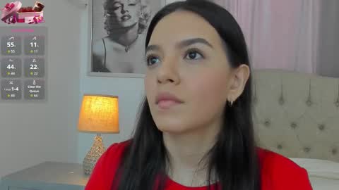 Snapshot of beautyari_ chatting on 09-15-25, 12:27 Ariana Reyes online show from 09-15-25, 12:27