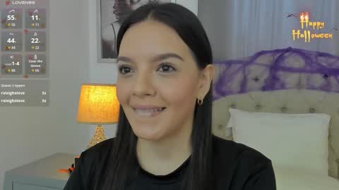 Snapshot of beautyari_ chatting on 10-14-25, 12:28 Ariana Reyes online show from 10-14-25, 12:28