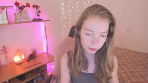 Eliise online show from 09-22-25, 09:00