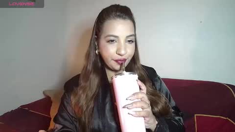 beautymoon26 online show from 04-26-26, 02:53