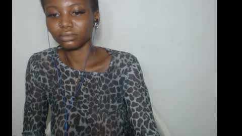 Snapshot of beautyslut1 chatting on 03-06-26, 08:27 beautyslut1 online show from 03-06-26, 08:27