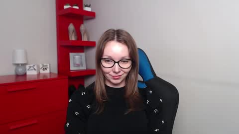 Zoe online show from 12-16-24, 10:29