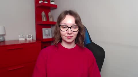 Zoe online show from 01-07-25, 12:41