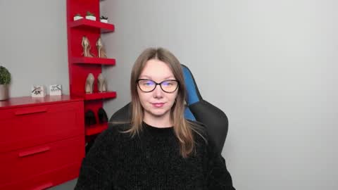 Zoe online show from 09-17-25, 05:31