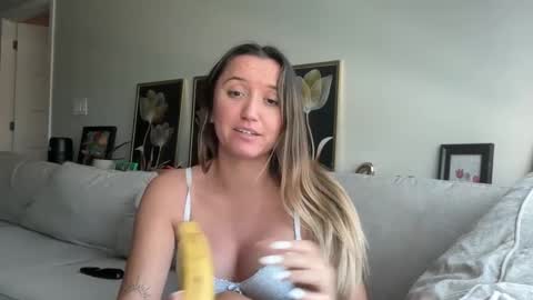 Becca Hart online show from 01-07-25, 06:03