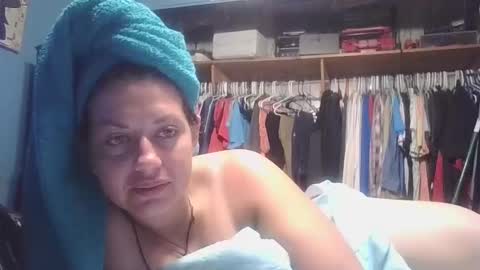 Snapshot of beccabee37 chatting on 10-03-25, 06:43 beccabee37 online show from 10-03-25, 06:43