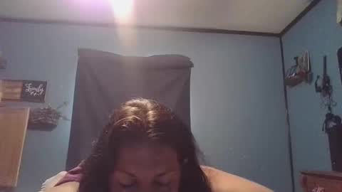 Snapshot of beccabee37 chatting on 10-05-25, 06:06 beccabee37 online show from 10-05-25, 06:06