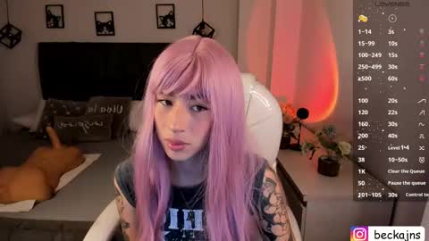 Marzhie online show from 03-06-25, 02:40