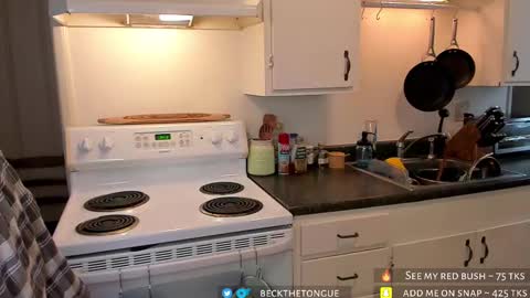 Beck the tongue online show from 02-27-25, 09:04