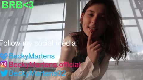 BeckyMartens come join me on    while im offline here  online show from 01-19-25, 04:33