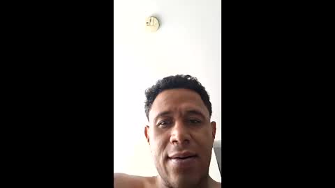 Snapshot of bedoyap450 chatting on 09-16-25, 08:10 bedoyap450 online show from 09-16-25, 08:10