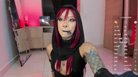 Daniela  ur fav living dead girl  online show from 12-15-25, 11:20