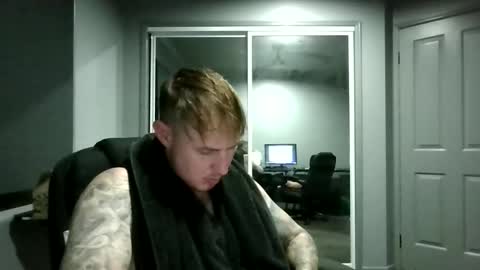 beelzebubxo online show from 10-18-25, 10:05