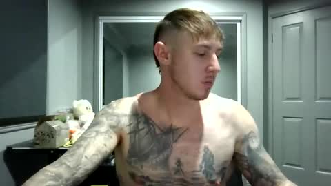 beelzebubxo online show from 11-06-25, 10:16