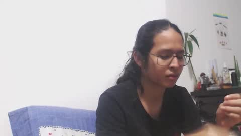 Alex online show from 11-19-25, 05:07