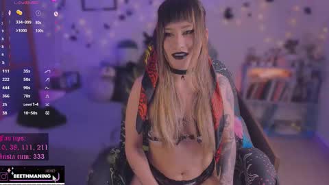       online show from 10-27-25, 11:09