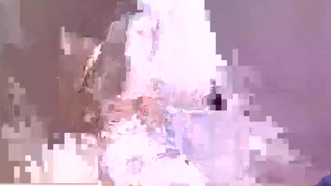 Behla Rouseh online show from 10-26-25, 01:11