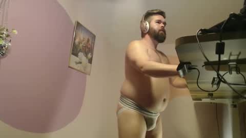 Snapshot of behrbae chatting on 12-03-25, 01:46 Behrbae online show from 12-03-25, 01:46