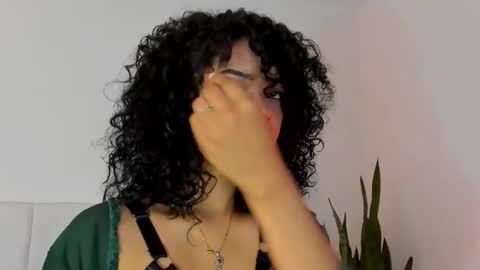 Snapshot of bekyabeni chatting on 02-24-26, 03:10 Becky online show from 02-24-26, 03:10