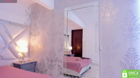 Snapshot of belacampbell chatting on 02-04-25, 08:38 Bela online show from 02-04-25, 08:38