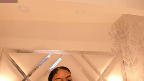 Snapshot of belacampbell chatting on 02-19-25, 07:59 Bela online show from 02-19-25, 07:59