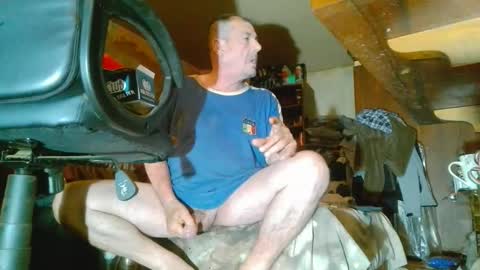 Snapshot of belacska6 chatting on 05-28-26, 04:43 belacska6 online show from 05-28-26, 04:43