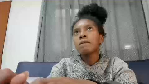 Snapshot of belen10 chatting on 09-18-25, 05:26 Belen  online show from 09-18-25, 05:26