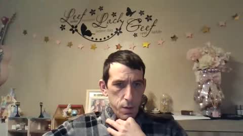 Snapshot of belgianboy33 chatting on 01-07-26, 03:42 Dreamcock online show from 01-07-26, 03:42