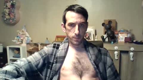 Snapshot of belgianboy33 chatting on 02-22-26, 06:02 Dreamcock online show from 02-22-26, 06:02