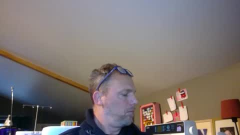 Snapshot of belgianordenary chatting on 02-10-26, 08:51 belgianordenary online show from 02-10-26, 08:51