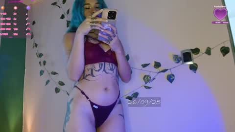 Snapshot of bell_art chatting on 09-26-25, 03:27 online show from 09-26-25, 03:27