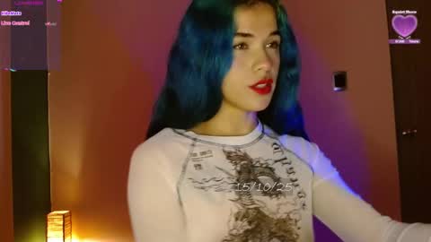 Snapshot of bell_art chatting on 10-15-25, 03:45 online show from 10-15-25, 03:45