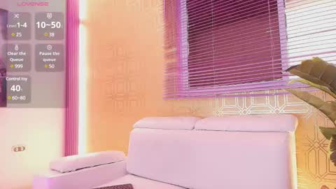 Snapshot of bella19__ chatting on 01-18-25, 08:09 bella19   online show from 01-18-25, 08:09