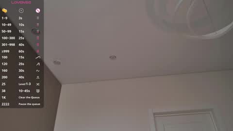 Snapshot of bella__sss chatting on 05-20-26, 01:45 Hi I am Bella online show from 05-20-26, 01:45