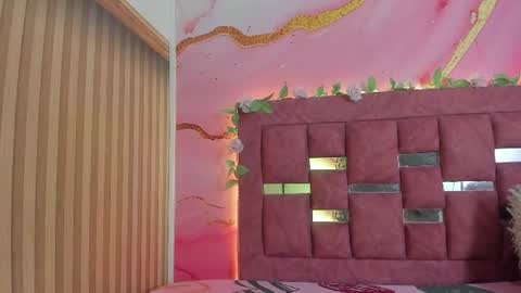 Melanie  online show from 07-27-26, 10:44