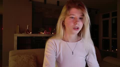 Bella online show from 02-25-25, 03:09