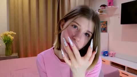 Bella online show from 02-21-26, 10:00