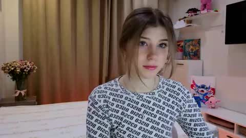 Bella online show from 03-15-26, 06:03