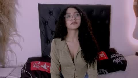 BELLA online show from 03-09-26, 12:25