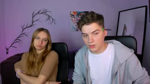 Bella online show from 11-08-25, 01:11