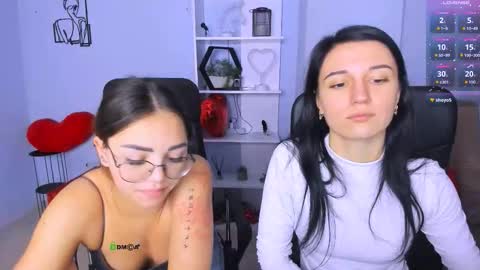 Bella online show from 11-13-25, 12:15